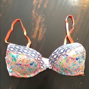 Victoria’s Secret bra